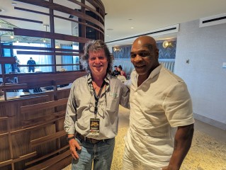 Nostolgic Radio and Cars